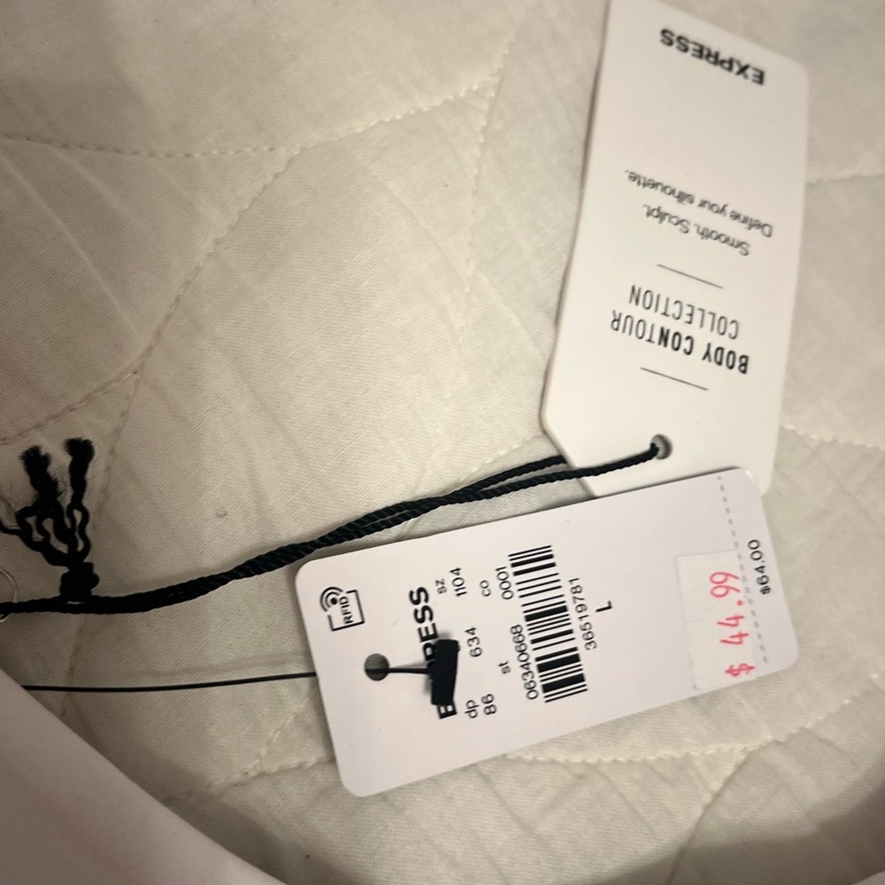 Express Black Ruffle Sleeve Blouse - Picture 6 of 8